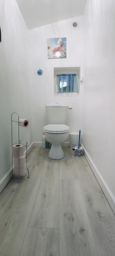 Studio Propre Et Cosy Le Mesnil-en-Vallée Extérieur photo